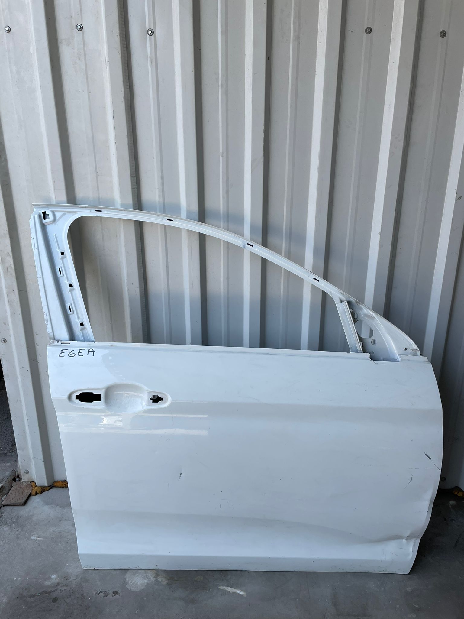 Fiat Egea Sag Ön Kapı 